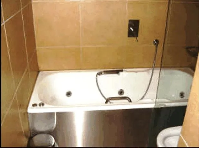 安格立酒店 格雷韦纳